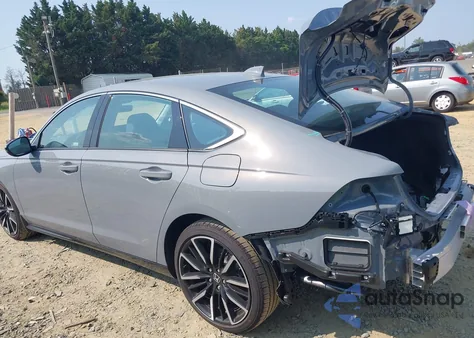 2025 Honda Accord Hybrid Touring z USA, uszkodzony, nr VIN 1HGCY2F86SA002803